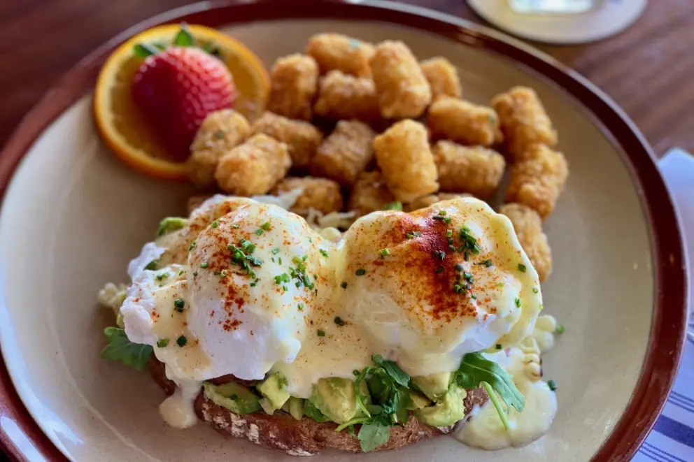 Avocado Toast Bennie
